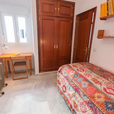 Tipo Penthouse Con Enorme Terraza Y Vistas Al Mar